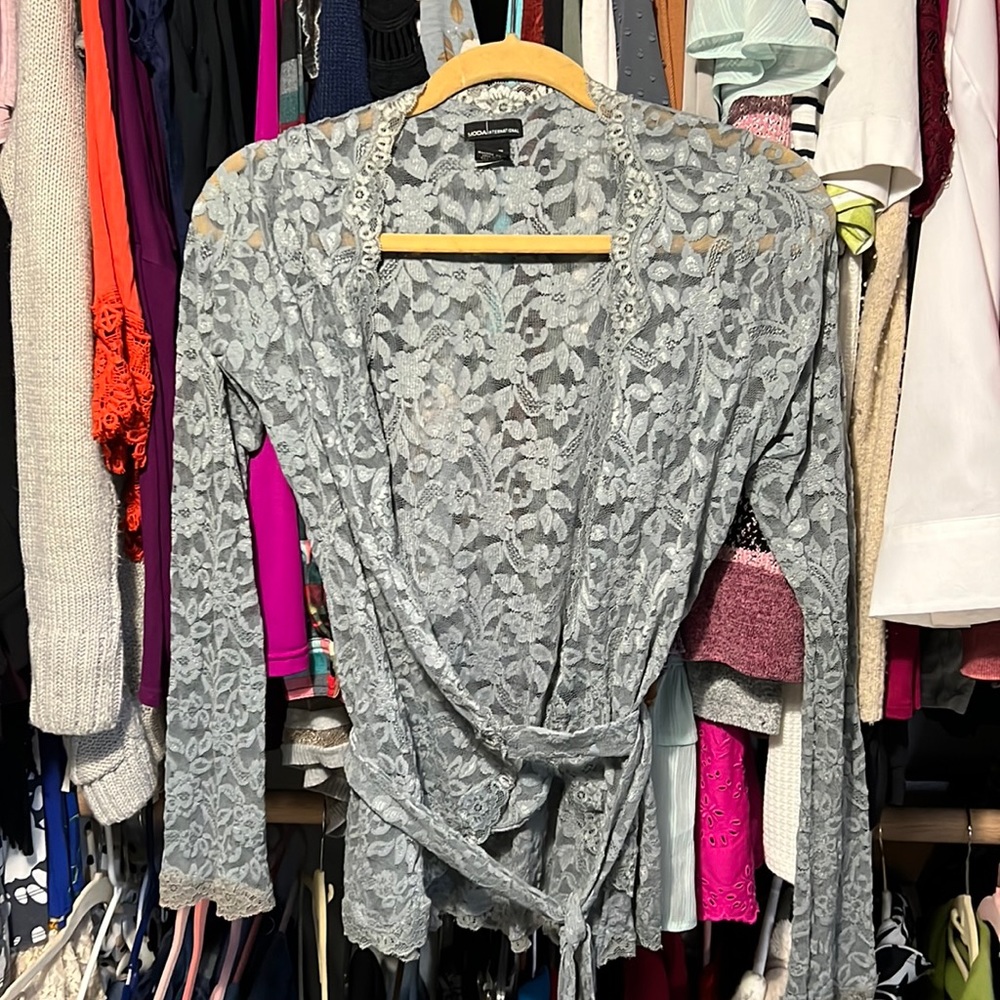 Wraparound tie blouse